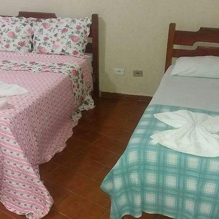 Hotel Serrano Palace Niquelândia エクステリア 写真